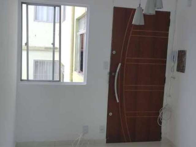 Apartamento grande Reformado na Cohab 1