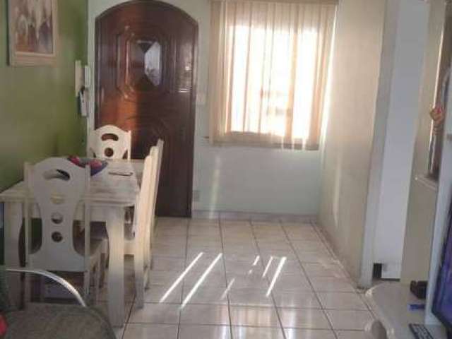 Apartamento Grande na Cohab 1