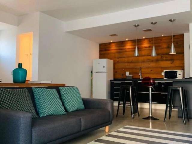 VILA OLÍMPIA - ALTO PADRÃO / PRÓX. SHOPPING - 60m², 1 DORM, 1 VAGA, VARANDA, PRÉDIO C/ LAZER