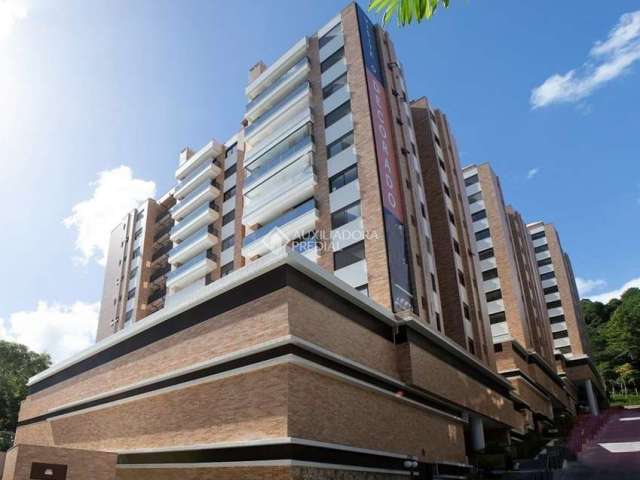 Apartamento com 3 quartos à venda na Rua Salvatina Feliciana dos Santos, 257, Itacorubi, Florianópolis, 205 m2 por R$ 1.667.257