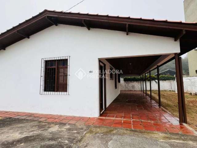 Casa com 3 quartos à venda na Rua Ruth Pereira, 283, Ingleses do Rio Vermelho, Florianópolis, 138 m2 por R$ 800.000