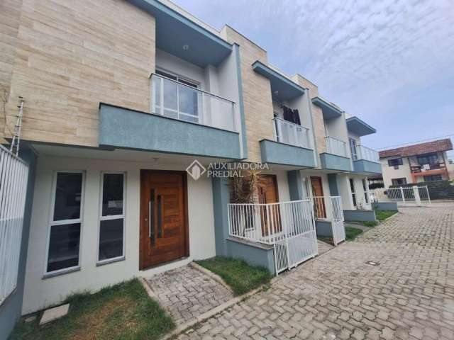 Casa em condomínio fechado com 2 quartos à venda na Servidão dos Lírios, 149, Ingleses do Rio Vermelho, Florianópolis, 69 m2 por R$ 449.000