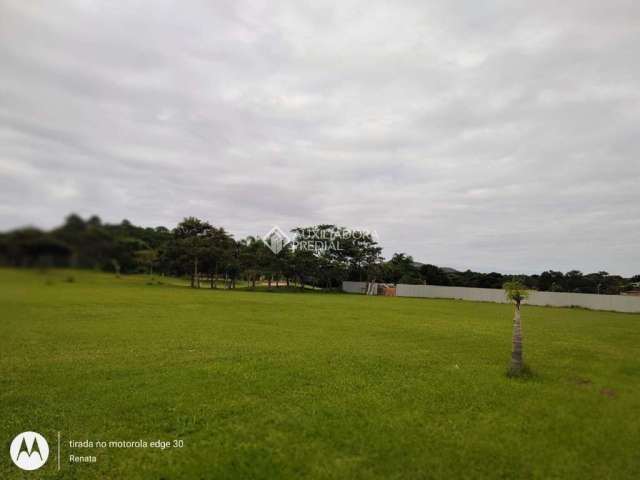 Terreno em condomínio fechado à venda na Dário Manoel Cardoso, 2399, Ingleses do Rio Vermelho, Florianópolis, 877 m2 por R$ 800.000