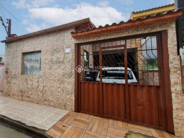 Casa com 4 quartos à venda na Norberto Antônio Vieira, 987, Centro, Laguna, 205 m2 por R$ 399.000