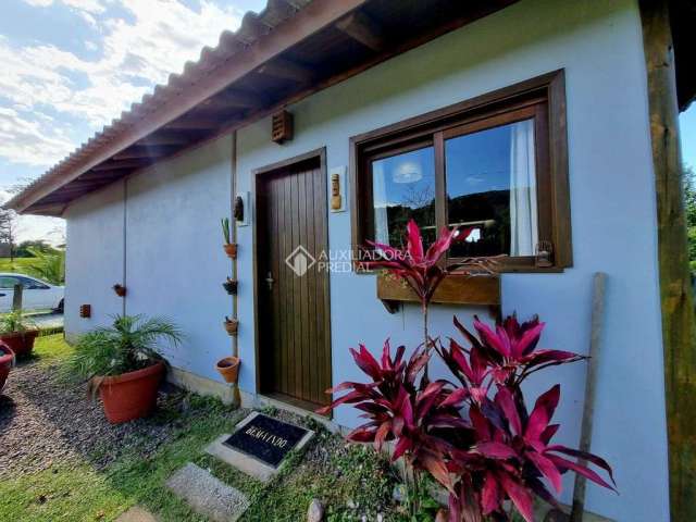 Casa com 4 quartos à venda na Luiz Zanelato, 637, Encantada, Garopaba, 430 m2 por R$ 790.000