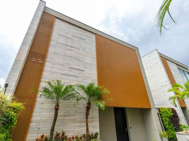 Casa em condomínio  para venda, 740m²