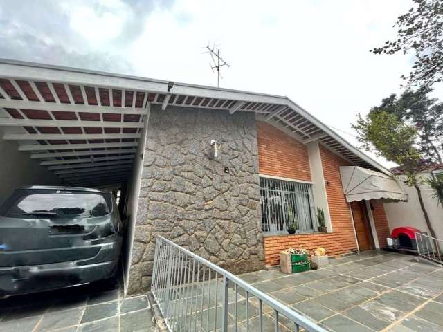 Casa com 3 quartos à venda na Rua Coronel Firmino Gonçalves da Silveira, 37, Parque São Quirino, Campinas, 208 m2 por R$ 730.000