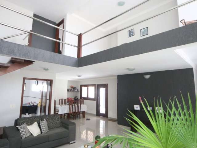 Vendo Excelente Casa Duplex Condomínio Club Green Club III - Parque das Nações, Parnamirim, RN