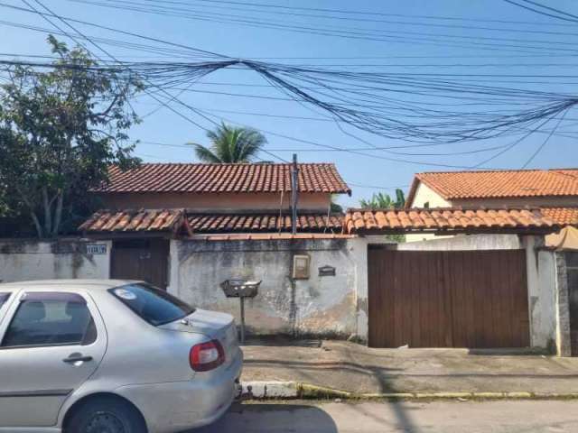 Casa com 2 quartos à venda na Rua Hipólito de Abreu Rangel, Mumbuca, Maricá por R$ 275.000