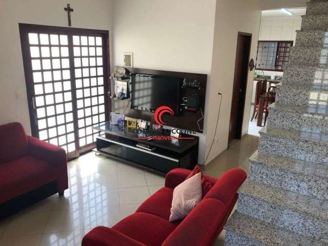 Casa com 3 quartos à venda na Rua Henrica Grigoletto Rizzo, 443, Olímpico, São Caetano do Sul por R$ 1.350.000