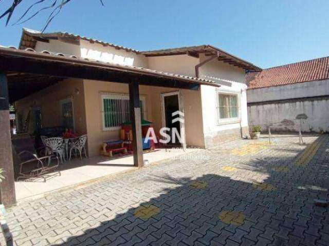 Casa com 3 dormitórios à venda, 148 m² por R$ 940.000,00 - Recreio - Rio das Ostras/RJ