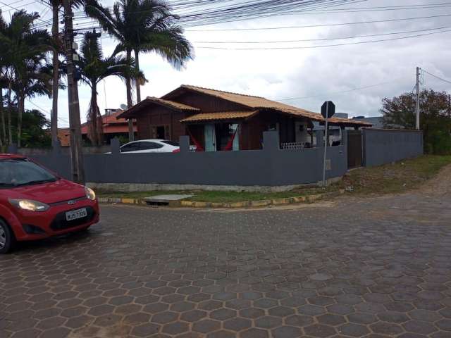 Casa/ Sobrado à venda  com 3 quarto(s)