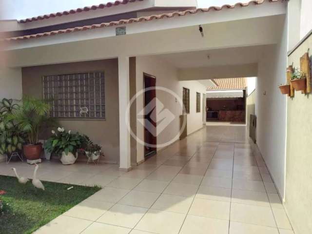 Casa a venda no Jardim Pinheiros em Maringá/ PR! codigo: 58040