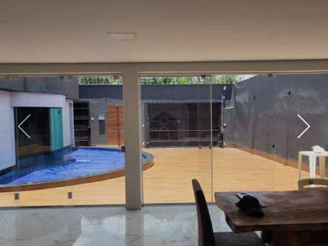 Casa 3 dormitórios, 340 m², R$ 1.500.000 - Brasil, Uberlândia/MG