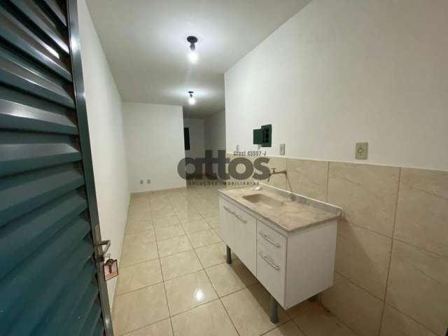 Apartamento em Jardim Lutfalla - São Carlos, SP