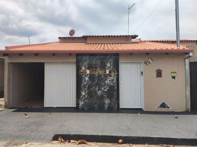 Casa à venda no bairro Santiago - Araguari/MG