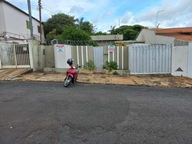 Casa à venda no bairro Centro - Araguari/MG