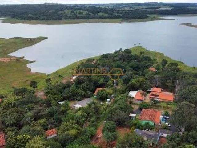 Rancho à venda no bairro Área Rural de Araguari - Araguari/MG