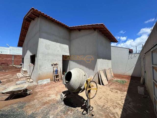 Casa à venda no bairro Jardim Milani - Araguari/MG