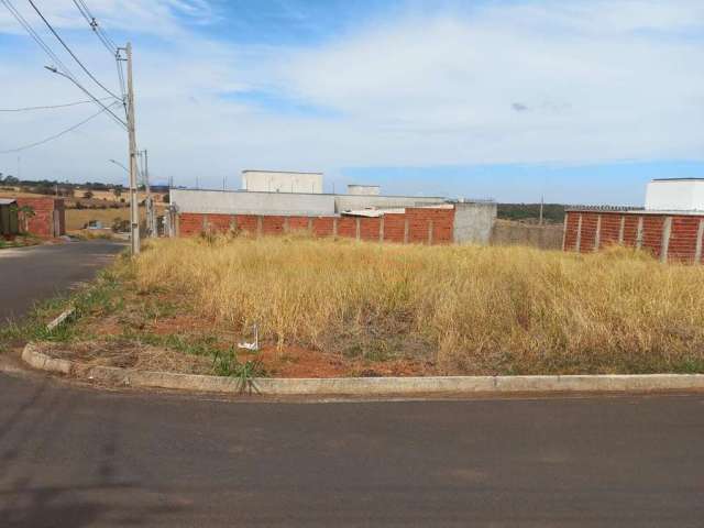 Terreno à venda no bairro Bela Vista - Araguari/MG