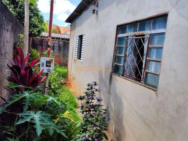 Casa à venda em Araguari/MG