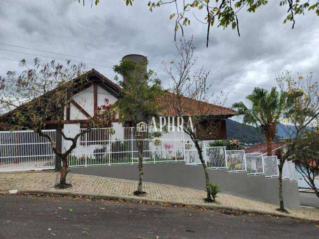 Casa à venda, 312 m² por R$ 1.700.000,00 - Ilha da Figueira - Jaraguá do Sul/SC