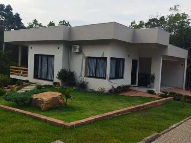 Casa para Venda no bairro Bavária em Nova Petrópolis, 2 quartos sendo 1 suíte, 2 vagas, Mobiliado, 417 m² de área total,