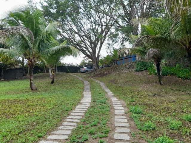 Chácara para Venda em Rio Bonito, Colina, 3 dormitórios, 1 suíte, 2 banheiros, 2 vagas