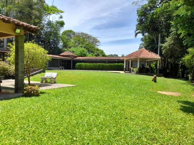 Fazenda para Venda em Cachoeiras de Macacu, Vecchi, 4 dormitórios, 2 suítes, 3 banheiros, 2 vagas