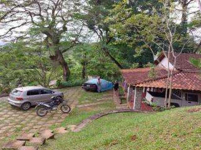 Sítio para Venda em Cachoeiras de Macacu, Vecchi, 4 dormitórios, 2 banheiros, 2 vagas