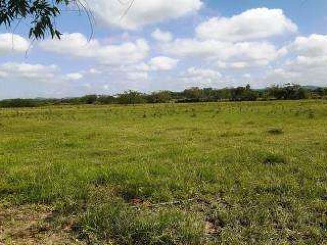 Sítio para Venda em Cachoeiras de Macacu, Papucaia