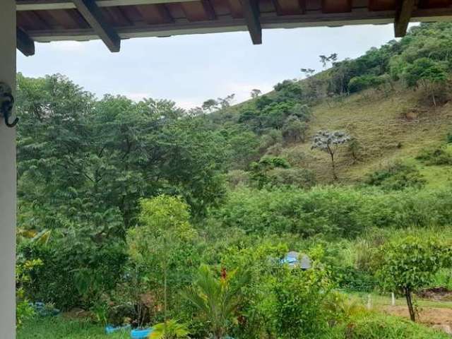 Chácara para Venda em Rio Bonito, Braçanã, 1 dormitório, 1 suíte, 1 banheiro, 1 vaga