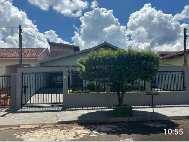 Casa com 3 quartos à venda na Rua Antônio Ontiveros, Santa Mônica, Londrina, 200 m2 por R$ 640.000