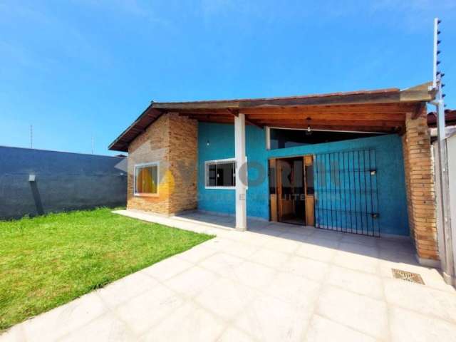 Casa com piscina, 2 dormitórios à venda, 137 m² por R$ 750.000 - Praia das Palmeiras - Caraguatatuba/SP