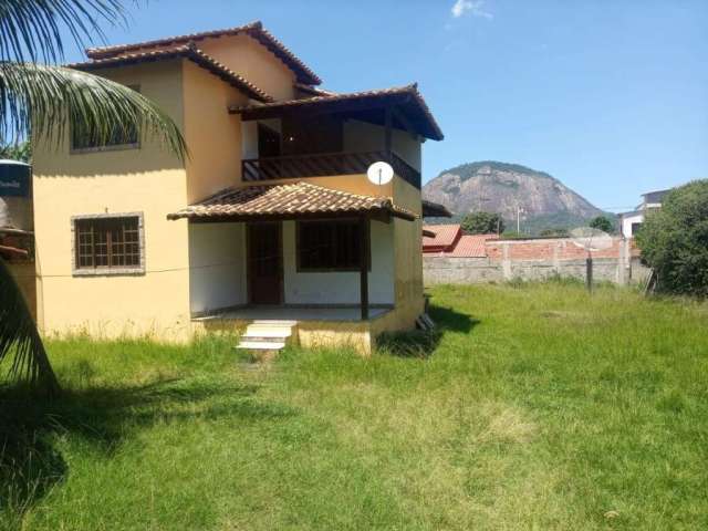 Casa com 2 quartos à venda na Tocantins, 1, Itaocaia Valley (Itaipuaçu), Maricá por R$ 350.000