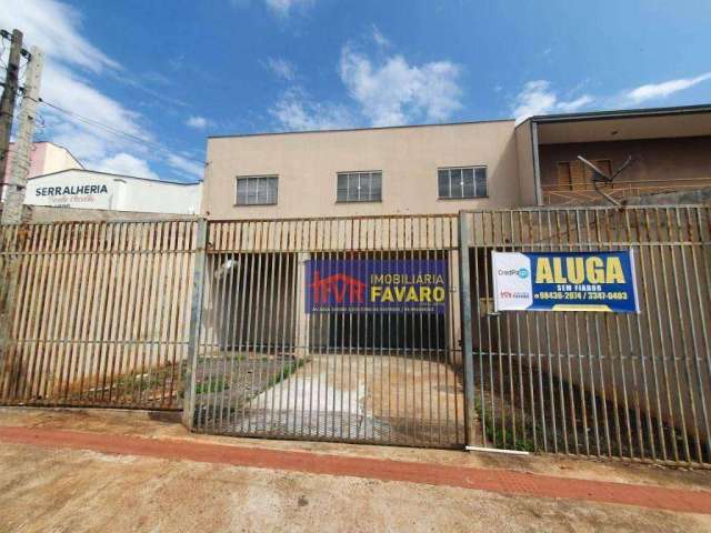 Barracão para alugar, 236 m² por R$ 3.500,00/mês - Conjunto Café - Londrina/PR