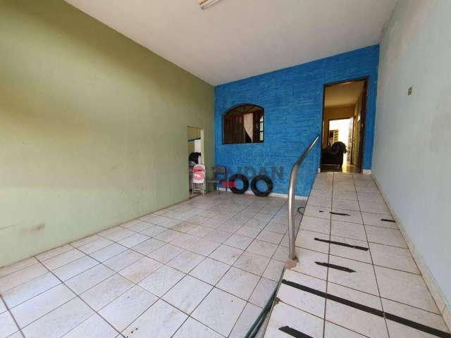 Casa com 3 dormitórios à venda, 315 m² por R$ 370.000,00 - Nova Pompéia - Piracicaba/SP