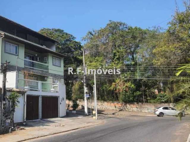 Casa com 4 quartos à venda na Rua Luís Beltrão, Vila Valqueire, Rio de Janeiro, 224 m2 por R$ 650.000