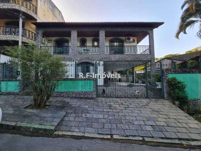 Casa em condomínio fechado com 5 quartos à venda na Rua Arci de Farias, Vila Valqueire, Rio de Janeiro, 283 m2 por R$ 990.000