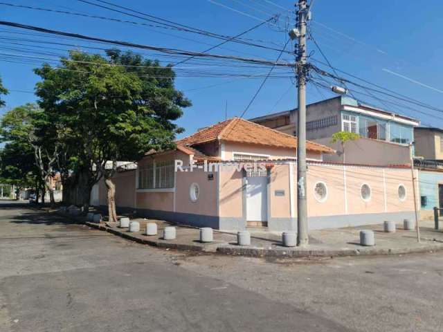 Casa com 3 quartos à venda na Rua Regente Lima e Silva, Marechal Hermes, Rio de Janeiro, 87 m2 por R$ 530.000