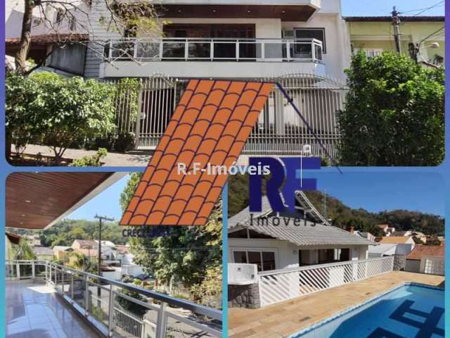 Casa em condomínio fechado com 4 quartos à venda na Rua Emílio Maurell Neto, Vila Valqueire, Rio de Janeiro, 299 m2 por R$ 1.300.000