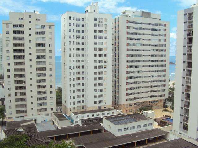 Praia de Pitangueiras, Alto Padrão, 1 por Andar, Vista ao Mar, 2 Garagens, Próximo ao Mar, Excelente Localização!!!