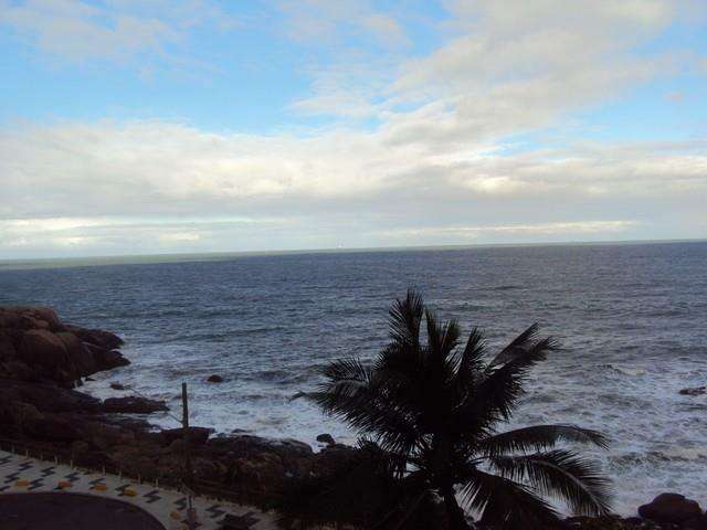 Praia de astúrias sobre o mar, vista deslumbrante para o alto mar,152 metros de área útil, garagem, lazer total, local nobre!!!