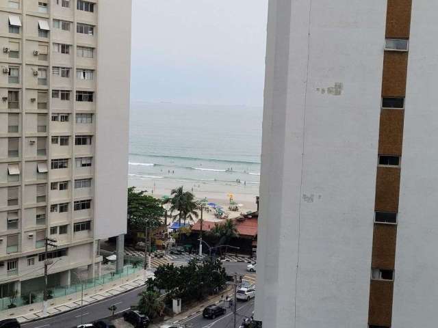 Pitangueiras – calçadão com linda vista ao mar, amplo apartamento com 90 m² úteis, 01 vaga de garagem no prédio, localização privilegiada.