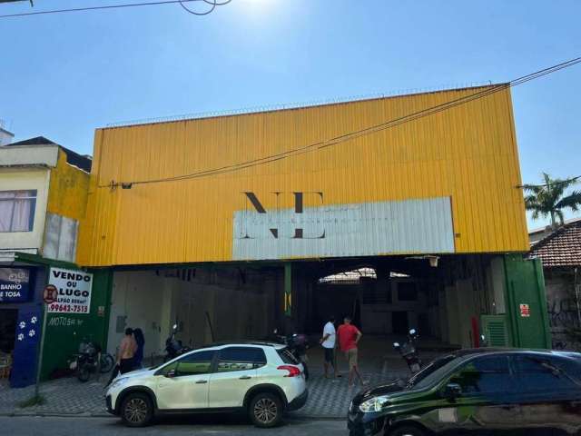 Galpão para Venda em São Vicente, Centro, 4 banheiros