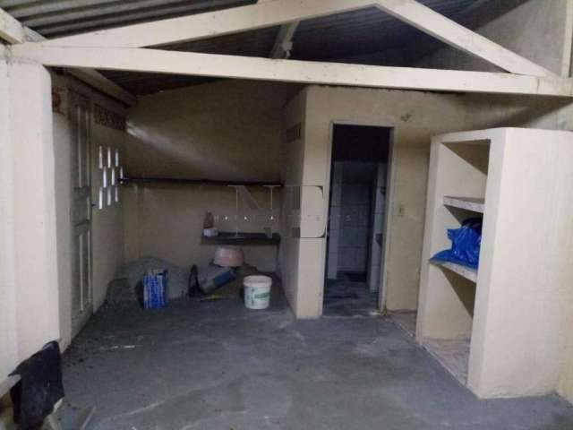 Casa para Venda em Santos, Vila Mathias, 2 dormitórios, 2 banheiros, 1 vaga