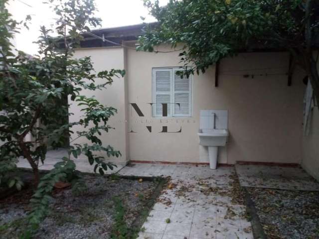 Casa para Venda em Santos, Vila Mathias, 2 dormitórios, 2 banheiros, 1 vaga