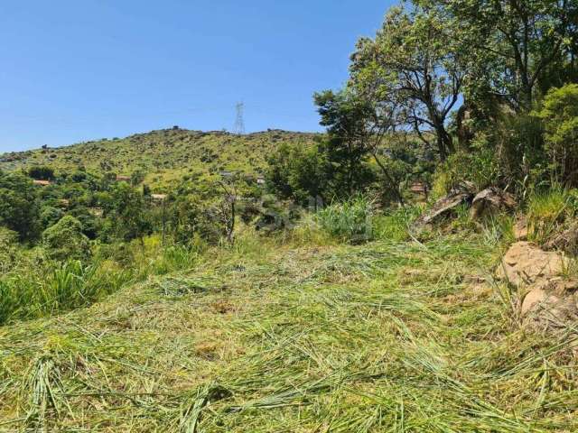 Terreno em condomínio para comprar no Condomínio Aldeia Suiça em Valinhos, interior de São Paulo