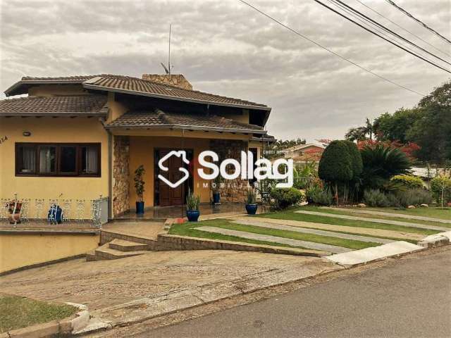 Casa para comprar no condomínio Marambaia em Vinhedo, interior de São Paulo