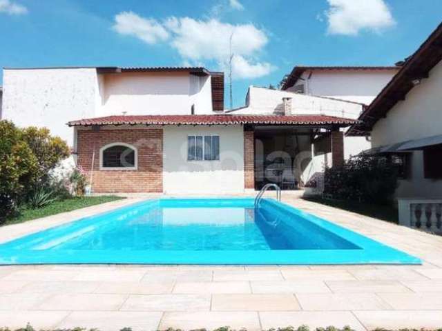 Casa para comprar no bairro Jardim Itália na cidade de Vinhedo - SP. Casa térrea em bairro nobre de Vinhedo excelente para clínicas / e ou escritório